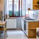 Airguest Central Station Perfect Flat